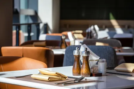 The COLI Hotel Jinan Отели рядом с достопримечательностью «Tianqiao Gymnasium»