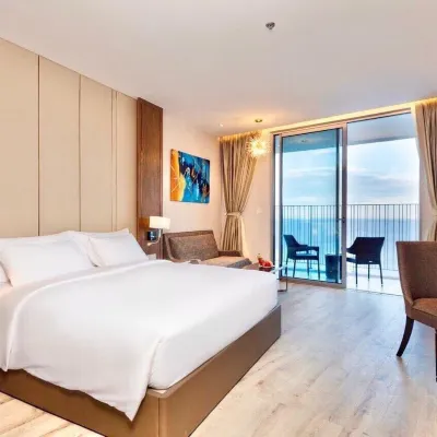 PANORAMA CENTRAl NHA TRANG - SEA VIEW Hotels near Maximark Shopping Mall