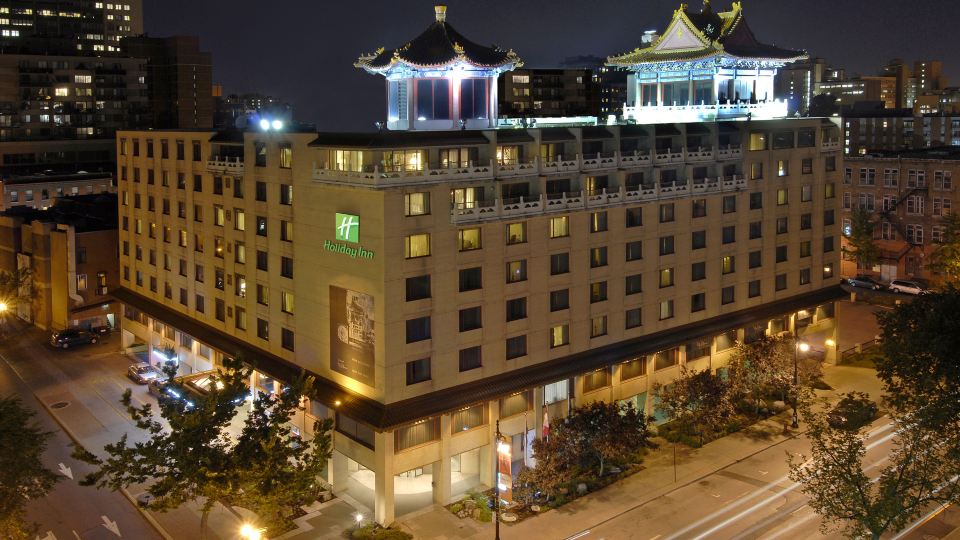 Holiday Inn Montreal Centreville Downtown by IHG