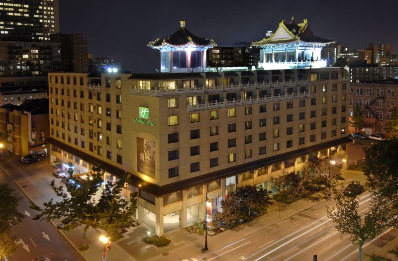 Holiday Inn Montreal Centreville Downtown by IHG