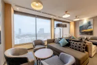 Somerset Harbourview Sri Racha - Business
