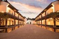 PUTUOSHAN BIHAI Villa (PUJI Temple BAIBUSHA Branch) Hotels near CPC Dinghai Working Committee Former Site