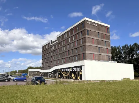 HOTELUX Amsterdam Airport Hotel