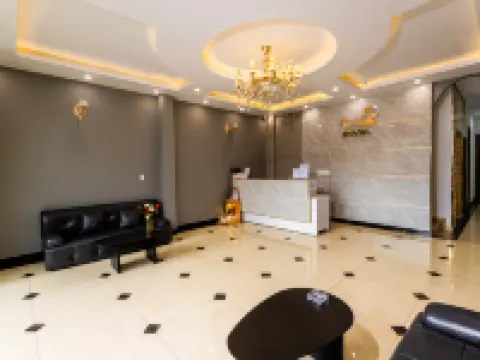 Hawaii Hotel Dalat ダラットのホテル