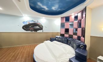 Ding'an Dream Theme Hotel