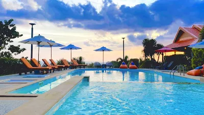 Phumala  Lanta Seaview Resort Hotels near Khlong Chak Waterfall