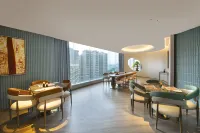 Royal Garden Hotel - Business