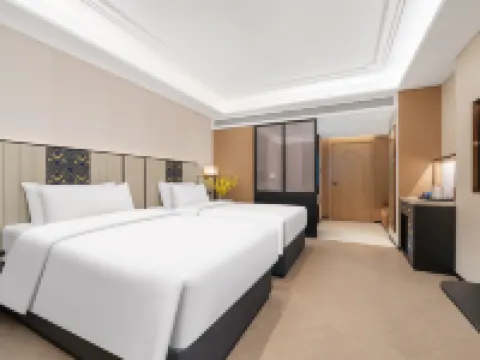 Jinjiang Metropole Hotel (Xinyang Gushi Government Square Branch) Hotels in Gushi