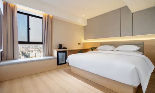 Yue Yun Hotel (Train Station)