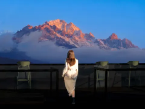 Hexi Snow Mountain View Hotel - Lijiang Ancient Town Hotels in Lijiang