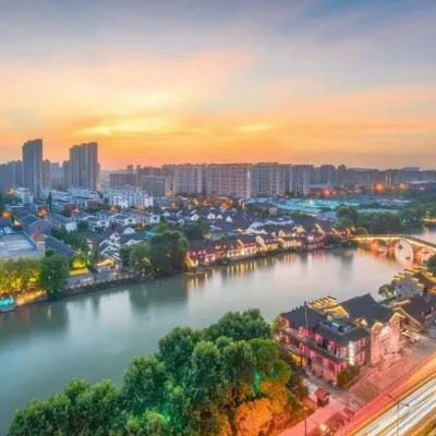 Riverside Inn Hangzhou（East Gongchen Bridge Metro Station） Hotels near Gongshu