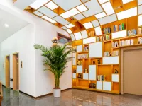 Kunming · Pupu | YARD LAKEVIEW DESIGNER Courtyard Villa Design Guesthouse (Haigeng Dam) โรงแรมใกล้ประตูมังกรคุนหมิง