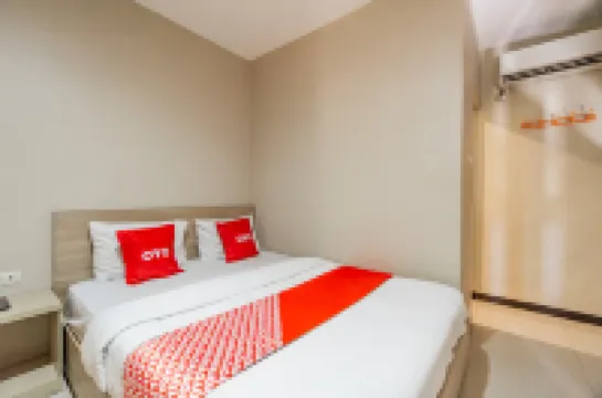 Hotel O Ace Business Hotel Galaxy Dekat Stadion ITS