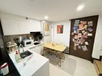 Nine sheep youth hostel (Shenzhen North Station Branch)