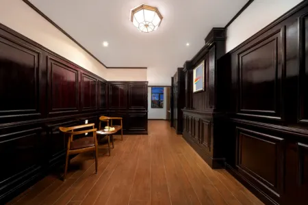 huajiantang hotel Harbin Pedestrian ZhongyangStreet ，Chinese-baroque Block Station Отели рядом со станцией Binjiang Railway Station