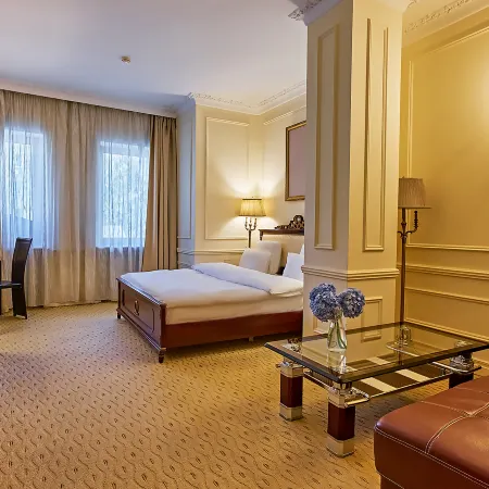 The Rooms boutique hotel (Румс Бутик Отель)