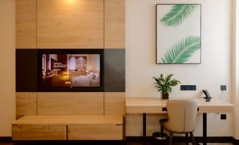 Rujia Ease Hotel (Taiyuan Longcheng North Street Wanda Plaza)