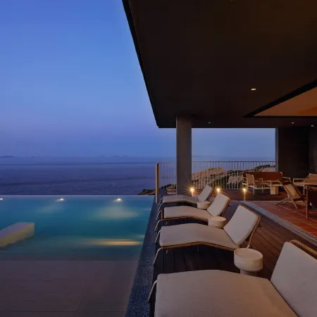 Lost Villa(Shengsi  Huanglong Island Lighthouse Resort)