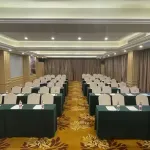 Vienna International Hotel (Changsha Science and Technology New Town Shaoguang Metro Station)