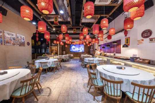 Vienna International Hotel (Huizhou High Speed Railway North Station Xing'an City)