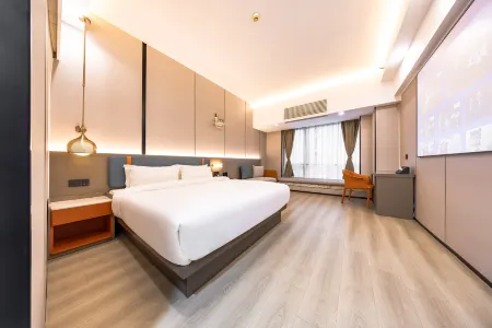 Guangzhou Yunge Svelte Retreat Zhiyu Yiju (Zhujiang New Town Tiyu Xilu Metro Station)