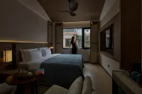 Floral Lux Hotel·Xiangshan Bieyuan Private Soup Resort Hotel