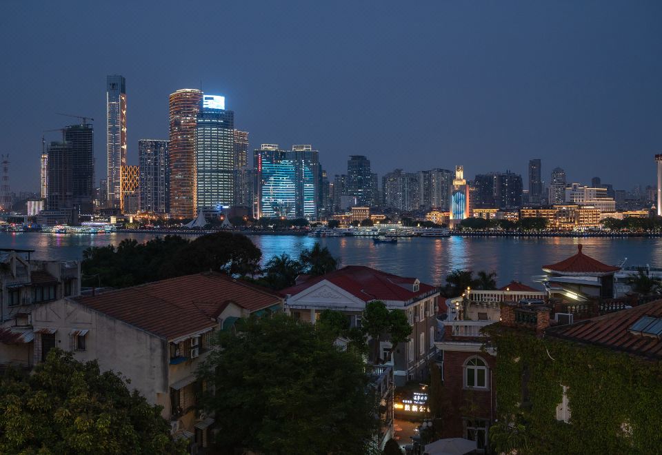 바다를 조망하는 구랑위 무샹화 바다 전망 빌라의 모습