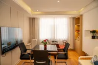 Mengran Volcano Homestay (Ulanqab Qahar Right Rear Banner) Hotels near Chayouhouqi Langlang Mountain Barbecue Camping Base