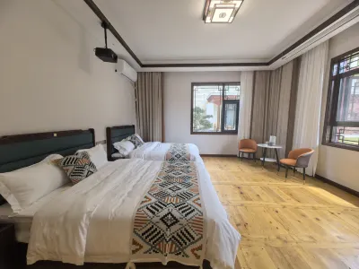 靜隱山居·輕奢設計美宿（中路藏寨店） 中路藏寨二號觀景點附近的飯店
