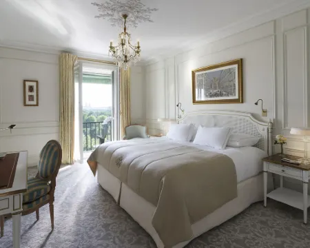 Le Meurice Hotels in Paris