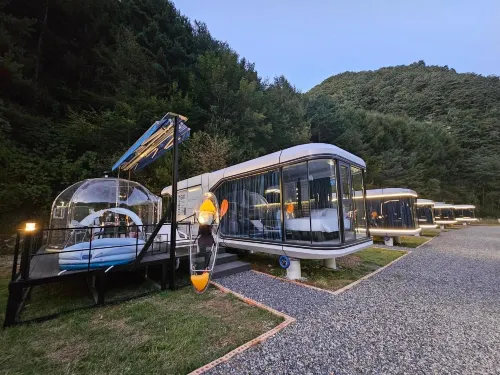 galaxy x hotel type caravan glamping&pension
