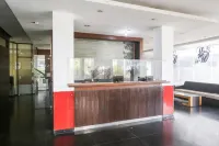 Collection O Cikarang Near Pollux Mall Formerly Hotel Pesona Cikarang - 2 ดาว
