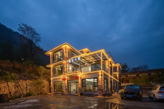 Linzhou Zhenshi Renjia Homestay (Taihang Grand Canyon Shibanyan)