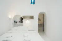 Nano Oia Villas - balcony