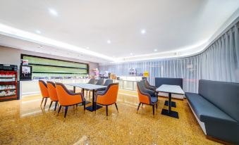 Xinhai Holiday Hotel