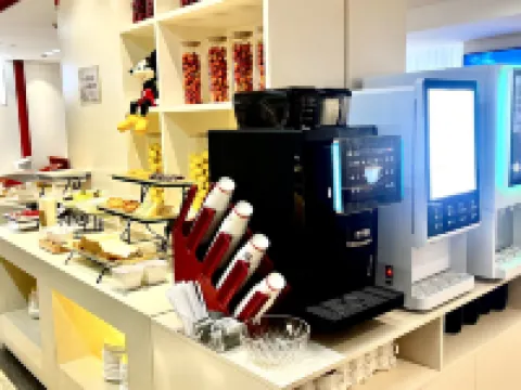 อ้ายซาง โฮเต็ล (เลอชง เฟอร์นิเจอร์มอลล์ ฝอซาน) โรงแรมในฝอซาน