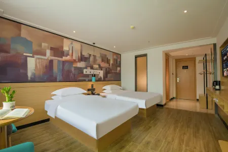 Kaiwei Hotel (zhuhai jinwan airport Branch)