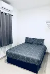 LunaStay (Shared Common Area) Hotels in Кулим
