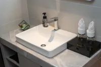 麗庭ホテル（和田玉都国際大巴扎） Hotan Passenger Transport Terminal Dongjiao Branch周辺のホテル