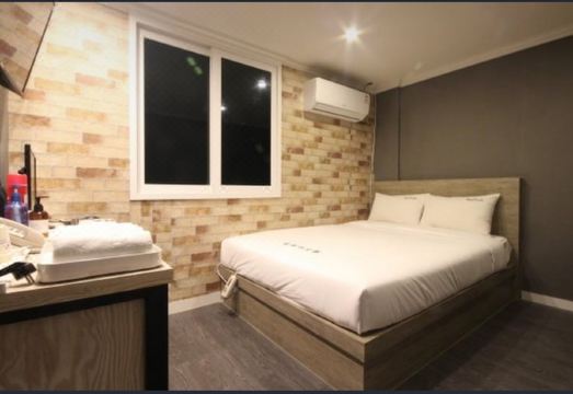 사상역 숙소 외부 전경