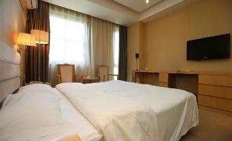 Airport Hotel