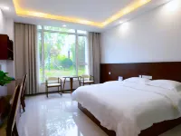 費県玉龍山ホテル 費県のホテル