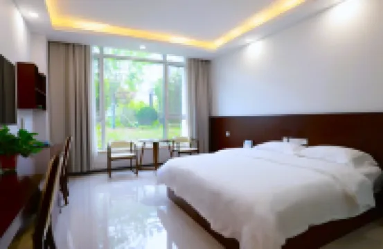 Fei County Yulongshan Grand Hotel