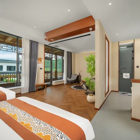 Nilka Landscape Courtyard Homestay