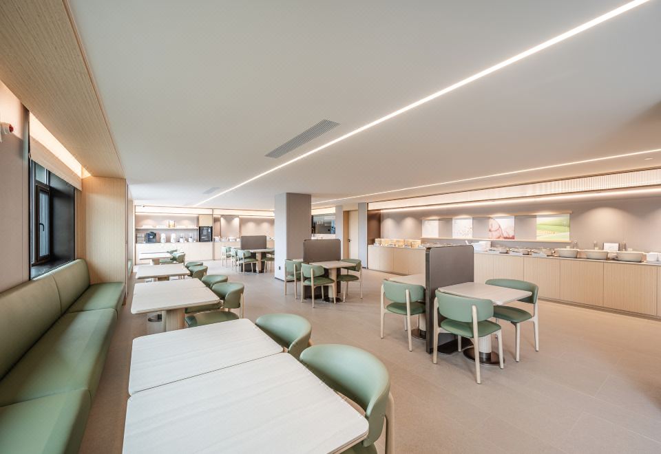 콴지 호텔 로비