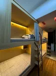Evening Breeze Hostel (Xunlimen Subway Station)
