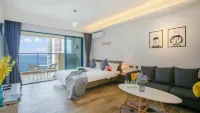 Banlv Scenic Resort Apartment (Wuchuan Loong Bay Desas Water World)