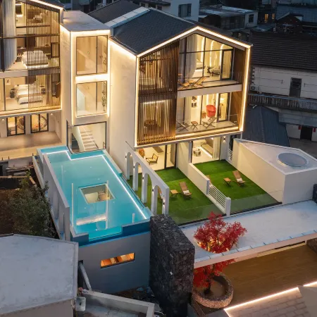 Floral Hotel· Xingjing · Trekking · Infinity Pool ·  Starry  Hotel(Yueliangwan Branch)