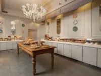 WorldHotel Casati 18 Hotels near Cordusio Station