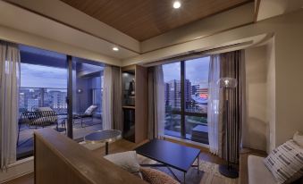 BAND HOTEL HAKATA
